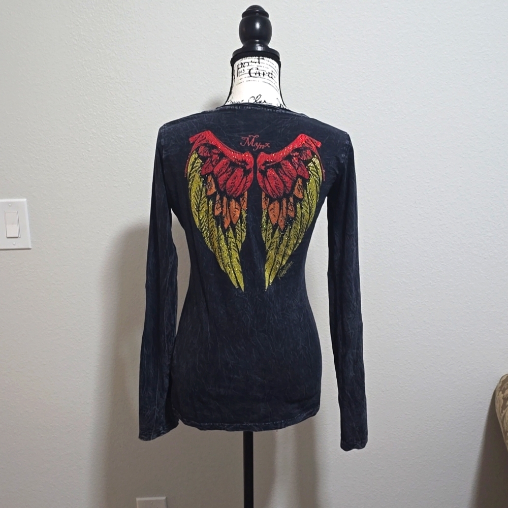 Mynx distressed blinged top